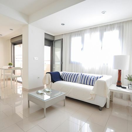 אסטפונה Renthas Good Life Apartment מראה חיצוני תמונה